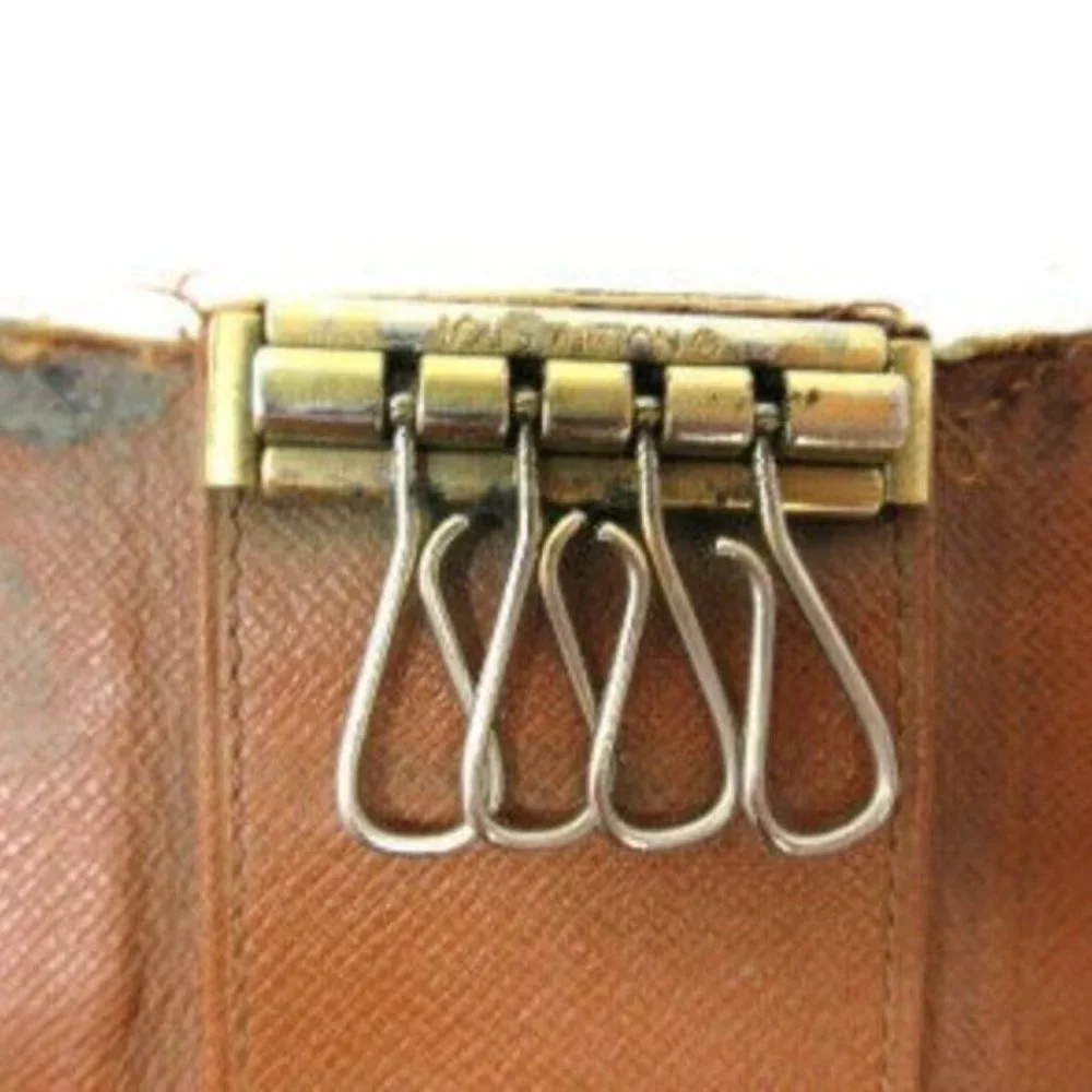 Louis Vuitton Monogram Key Holder/Wallet #1244💥PRICE DROP💥